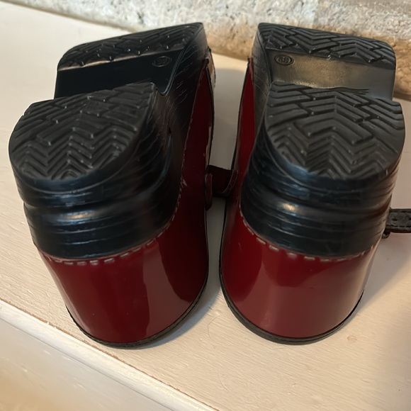 Dansko Mary Jane clog size 39 EUC - Picture 5 of 8